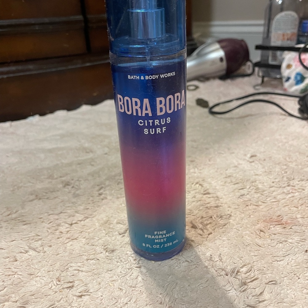 Bath & Body Works Bora Bora Citrus Surf Mist - Blue and Pink